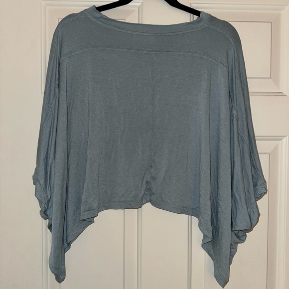 Altar’d State Women’s Flowy Top - Picture 2 of 3
